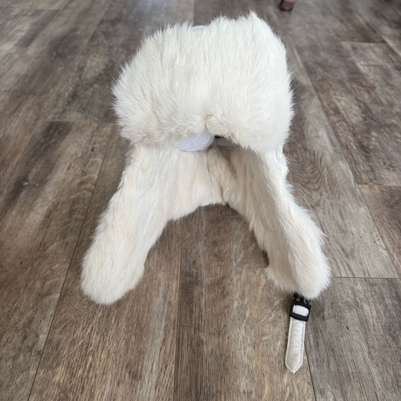 Yukon Tracks Alaskan Hat - White Genuine Rabbit Fur-Lined Winter Hat - Picture 5 of 10